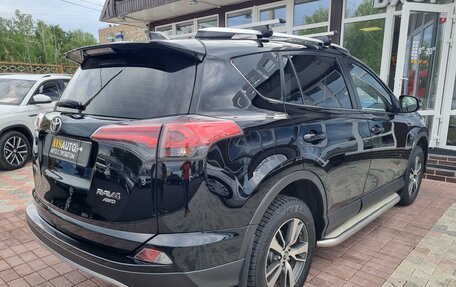 Toyota RAV4, 2016 год, 2 550 000 рублей, 9 фотография