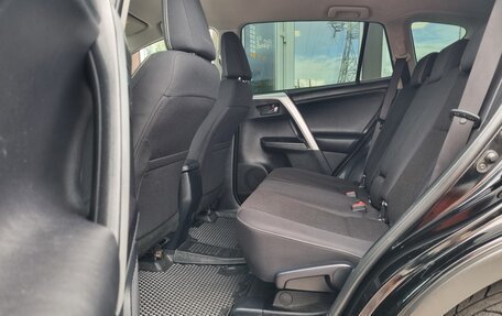 Toyota RAV4, 2016 год, 2 550 000 рублей, 14 фотография