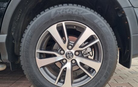 Toyota RAV4, 2016 год, 2 550 000 рублей, 36 фотография