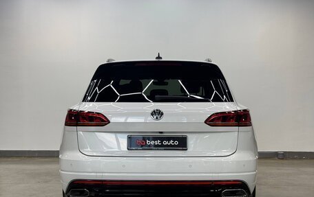Volkswagen Touareg III, 2019 год, 4 500 000 рублей, 8 фотография