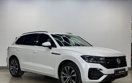 Volkswagen Touareg III, 2019 год, 4 500 000 рублей, 5 фотография