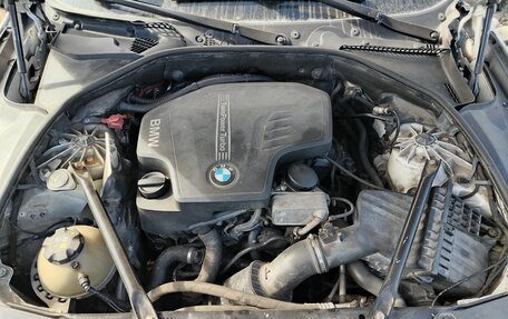 BMW 5 серия, 2013 год, 1 800 000 рублей, 11 фотография