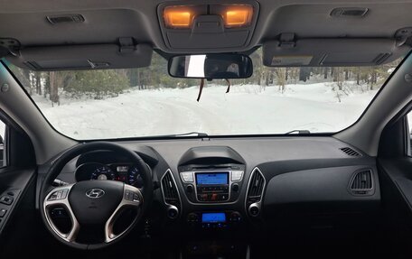 Hyundai ix35 I рестайлинг, 2012 год, 1 100 000 рублей, 4 фотография