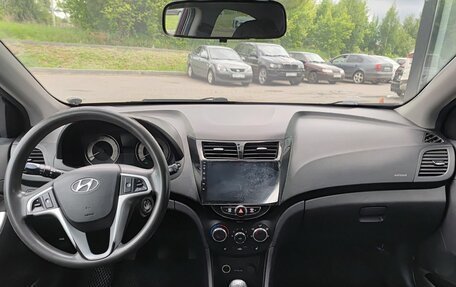 Hyundai Solaris II рестайлинг, 2012 год, 589 800 рублей, 17 фотография