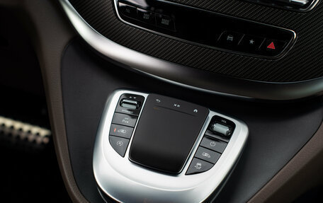 Mercedes-Benz V-Класс, 2023 год, 9 900 000 рублей, 14 фотография