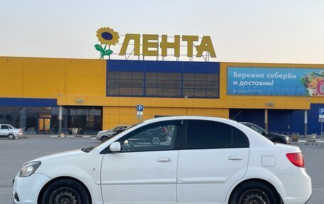 KIA Rio II, 2010 год, 350 000 рублей, 2 фотография