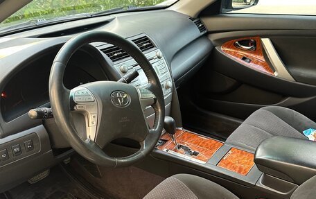 Toyota Camry, 2011 год, 1 250 000 рублей, 10 фотография