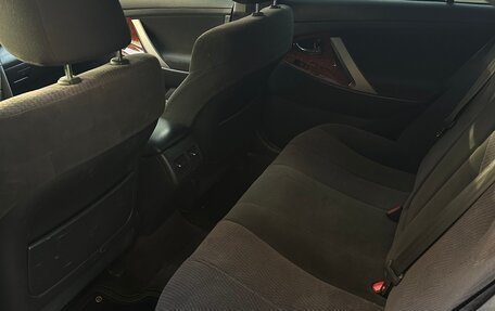 Toyota Camry, 2011 год, 1 250 000 рублей, 15 фотография