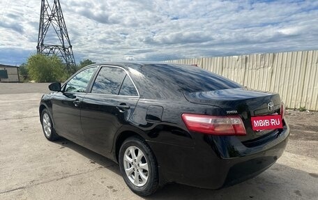 Toyota Camry, 2011 год, 1 250 000 рублей, 6 фотография