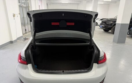 BMW 3 серия, 2022 год, 2 725 000 рублей, 18 фотография
