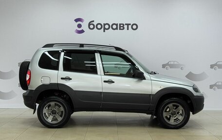 Chevrolet Niva I рестайлинг, 2019 год, 795 000 рублей, 6 фотография
