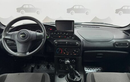 Chevrolet Niva I рестайлинг, 2019 год, 795 000 рублей, 11 фотография