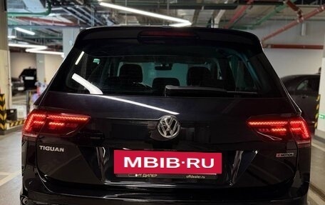 Volkswagen Tiguan II, 2018 год, 2 310 000 рублей, 5 фотография