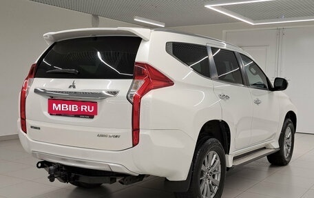 Mitsubishi Pajero Sport III рестайлинг, 2016 год, 2 999 000 рублей, 6 фотография
