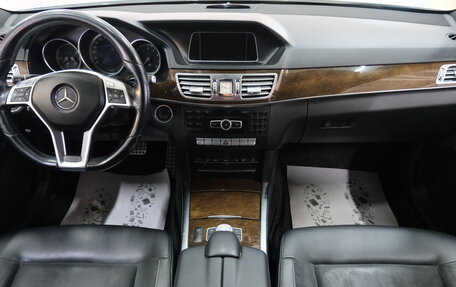Mercedes-Benz E-Класс, 2013 год, 1 849 000 рублей, 15 фотография