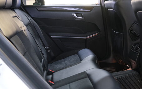 Mercedes-Benz E-Класс, 2013 год, 1 849 000 рублей, 23 фотография