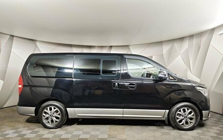 Hyundai H-1 II рестайлинг, 2018 год, 2 599 000 рублей, 6 фотография