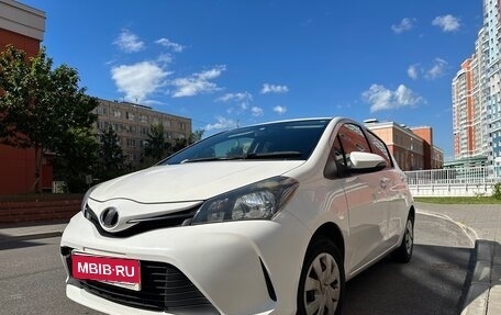 Toyota Vitz, 2015 год, 615 000 рублей, 1 фотография