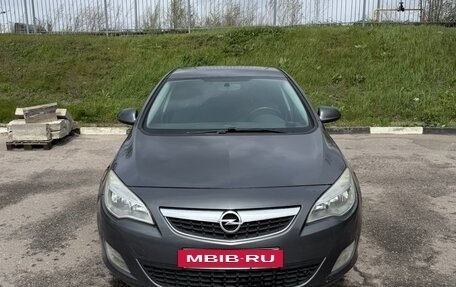 Opel Astra J, 2012 год, 720 000 рублей, 2 фотография