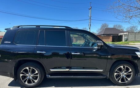 Toyota Land Cruiser 200, 2018 год, 5 100 000 рублей, 7 фотография