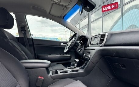 KIA Sportage IV рестайлинг, 2021 год, 2 195 000 рублей, 7 фотография