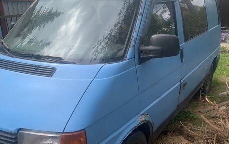 Volkswagen Transporter T4, 1995 год, 150 000 рублей, 2 фотография