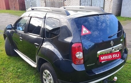 Renault Duster I рестайлинг, 2013 год, 1 000 000 рублей, 3 фотография