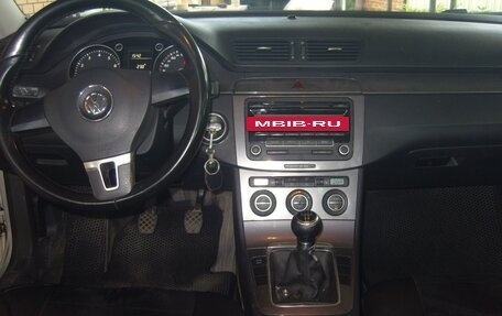 Volkswagen Passat B6, 2009 год, 939 999 рублей, 10 фотография