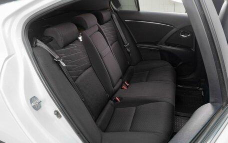 Toyota Avensis III рестайлинг, 2009 год, 979 000 рублей, 7 фотография