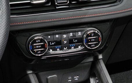 Chevrolet TrailBlazer, 2024 год, 2 150 000 рублей, 11 фотография