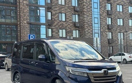 Honda Stepwgn IV, 2020 год, 2 200 000 рублей, 1 фотография