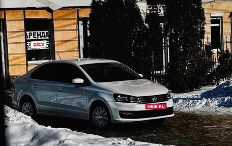 Volkswagen Polo VI (EU Market), 2013 год, 885 000 рублей, 1 фотография