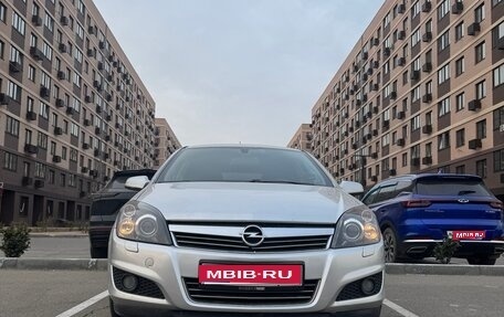 Opel Astra H, 2008 год, 500 000 рублей, 1 фотография