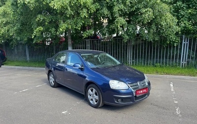 Volkswagen Jetta VI, 2010 год, 715 000 рублей, 1 фотография