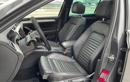 Volkswagen Passat B8 рестайлинг, 2020 год, 3 900 000 рублей, 18 фотография