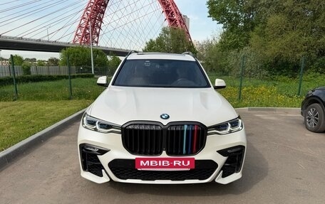 BMW X7, 2020 год, 8 100 000 рублей, 2 фотография