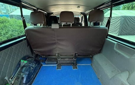 Volkswagen Transporter T5 рестайлинг, 2007 год, 1 000 000 рублей, 16 фотография