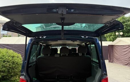 Volkswagen Transporter T5 рестайлинг, 2007 год, 1 000 000 рублей, 17 фотография