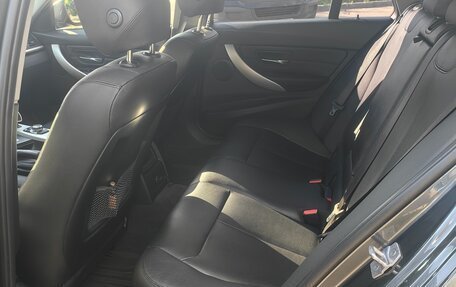 BMW 3 серия, 2017 год, 1 750 000 рублей, 7 фотография