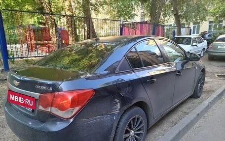 Chevrolet Cruze II, 2009 год, 300 000 рублей, 2 фотография