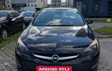 Opel Astra J, 2015 год, 1 010 000 рублей, 4 фотография