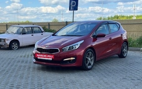 KIA cee'd III, 2016 год, 900 000 рублей, 3 фотография