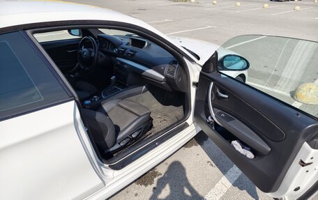 BMW 1 серия, 2008 год, 1 150 000 рублей, 12 фотография