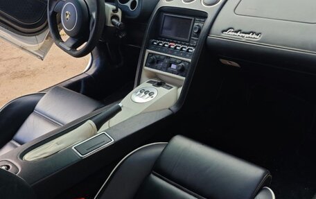 Lamborghini Gallardo I рестайлинг, 2005 год, 9 900 000 рублей, 6 фотография