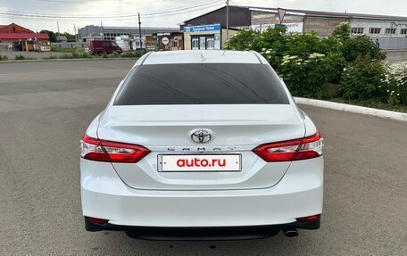 Toyota Camry, 2019 год, 2 730 000 рублей, 6 фотография