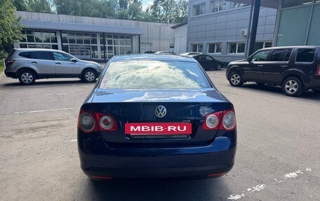 Volkswagen Jetta VI, 2010 год, 715 000 рублей, 5 фотография