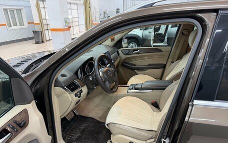 Mercedes-Benz M-Класс, 2012 год, 2 280 000 рублей, 6 фотография