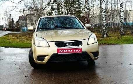 KIA Rio II, 2010 год, 455 000 рублей, 1 фотография