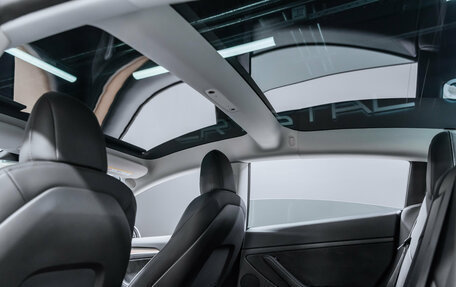 Tesla Model 3 I, 2021 год, 2 850 000 рублей, 21 фотография