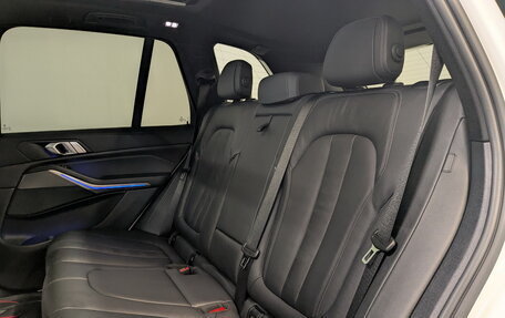 BMW X5, 2021 год, 7 600 000 рублей, 14 фотография
